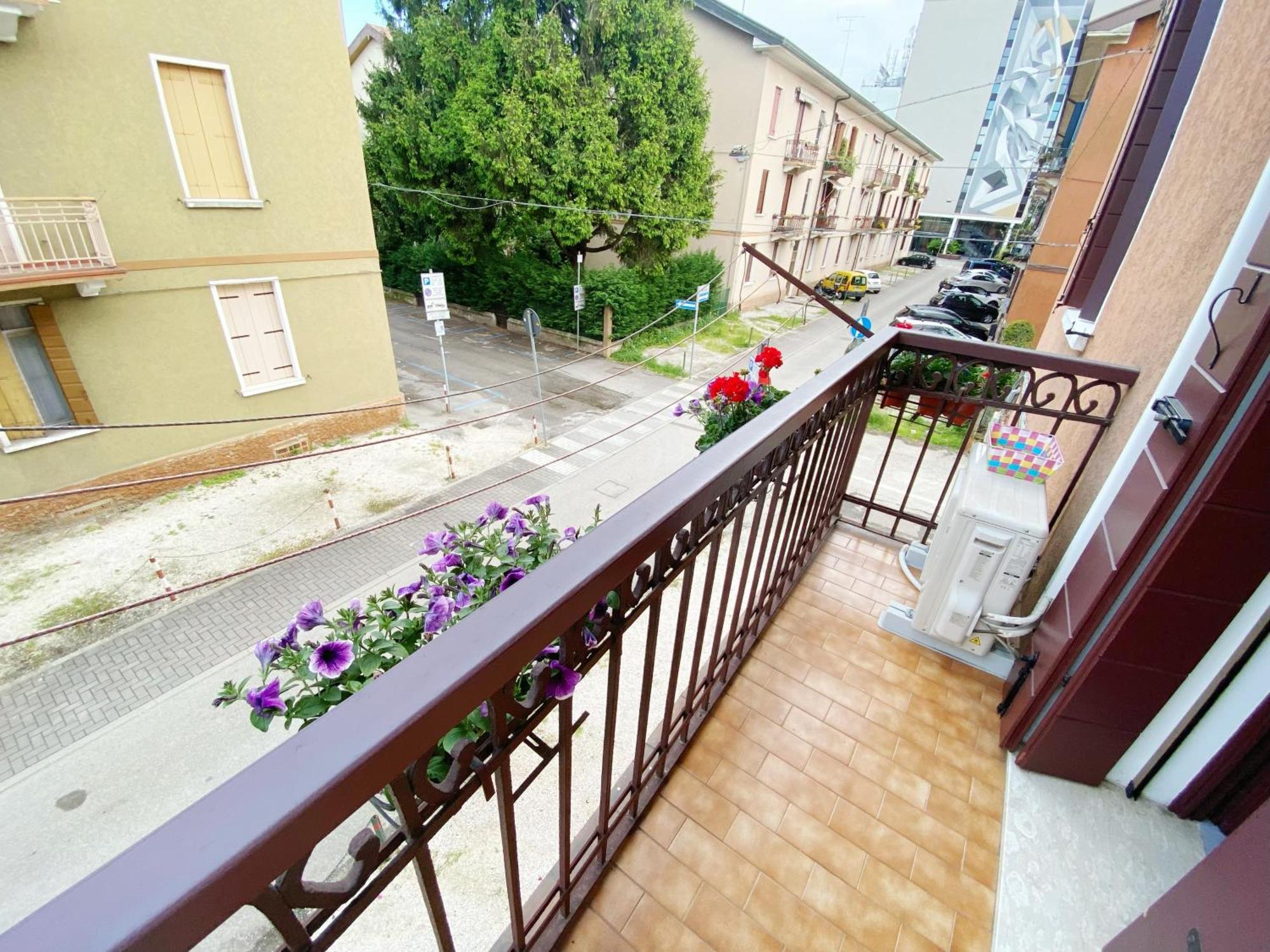 Gris Apartment: Venice ميستر المظهر الخارجي الصورة